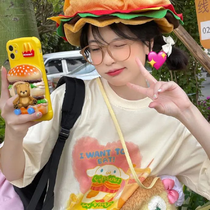 娇娃闹军营